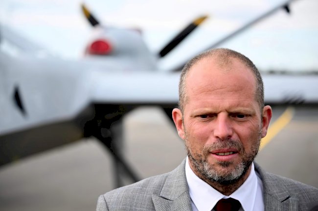 Savunma Bakanı Francken: Yeni yeraltı otoparkları sığınak olarak kullanılsın