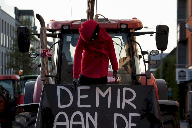 Flaman Eğitim Bakanı Zuhal Demir’in okul takvimi reformu sert tepki topladı