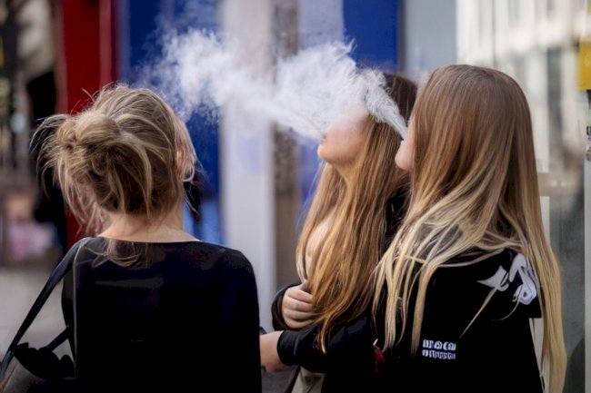 Belçika’da tek kullanımlık vape yasağı ilk sonuçlarını verdi: Bir yılda 140 bin kaçak ürün ele geçirildi