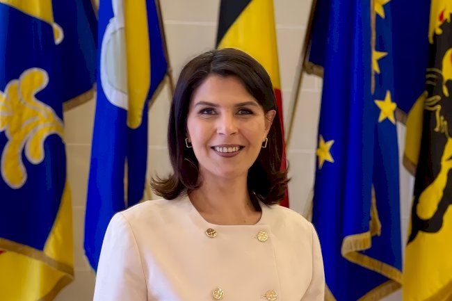 Emel Köse, Brüksel Parlamentosu’nda milletvekili olarak yemin etti