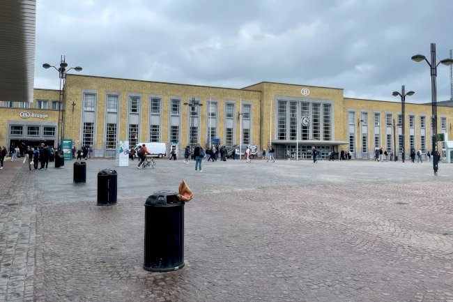 Brugge’de Tren İstasyonu Çevresinde Alkol Yasağı Kalıcı Hale Getirildi