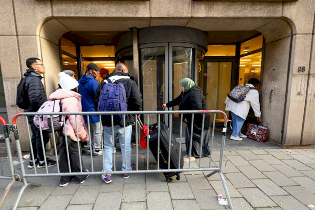 Bakan Van Bossuyt’tan Anayasa Mahkemesi Kararına Rağmen Sığınmacı Politikasında Israr