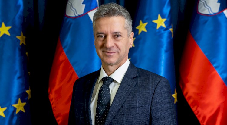 Slovenya Hükümeti’nden NATO üyeliği için referandum hamlesi: “Hazır değilsek, ayrılalım”