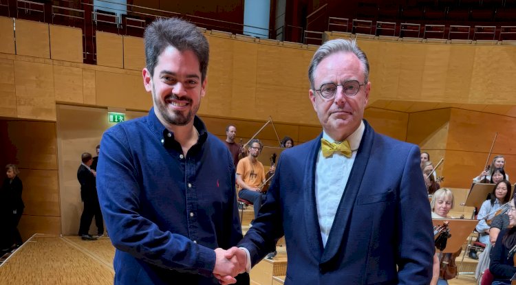 Başbakan De Wever, Gent’te iptal edilen İsrailli şef Shani’ye Almanya’da destek verdi