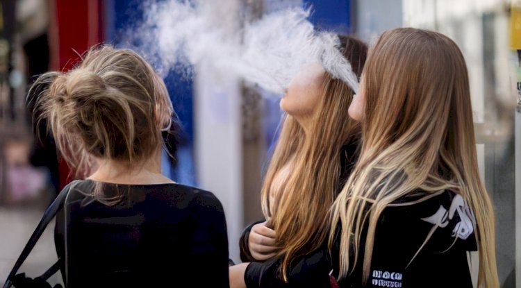 Belçika’da tek kullanımlık vape yasağı ilk sonuçlarını verdi: Bir yılda 140 bin kaçak ürün ele geçirildi