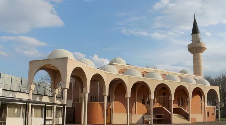 Hollanda’da Ramazan Öncesi 3 Türk Camisine Nefret Mektubu: “Bunu Ciddiye Alıyoruz”