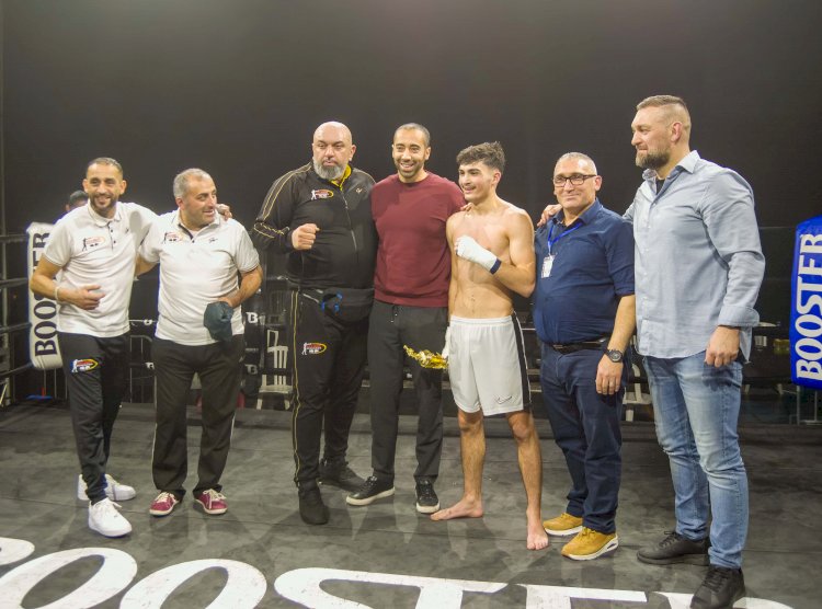 Türk gençleri Belçika’daki kickboks gala maçlarında zirveye çıktı