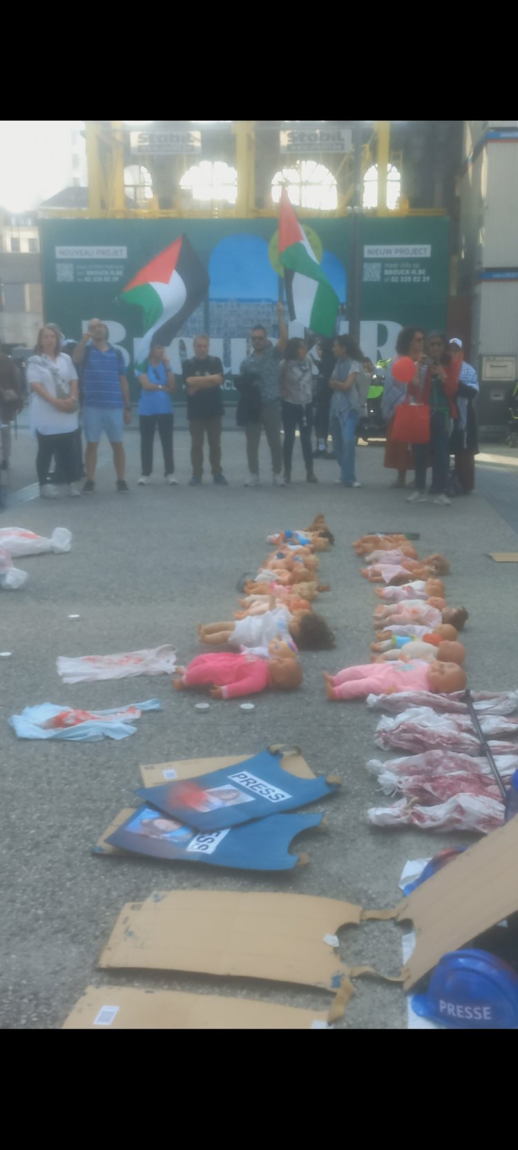 Çocukları Katlediyorlar