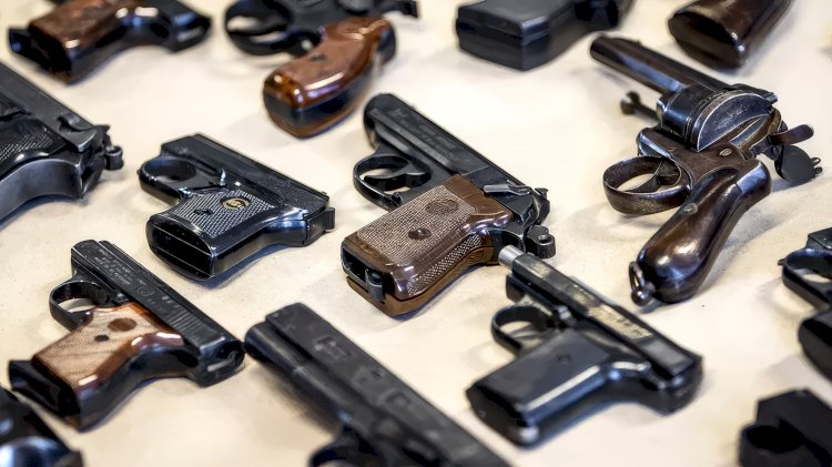 Hollanda, Belçika ve Almanya'dan gaz ve alarm tabancalarını yasaklamalarını talep ediyor: "Dönüştürülmüş silahlar güvenlik için büyük tehlike"