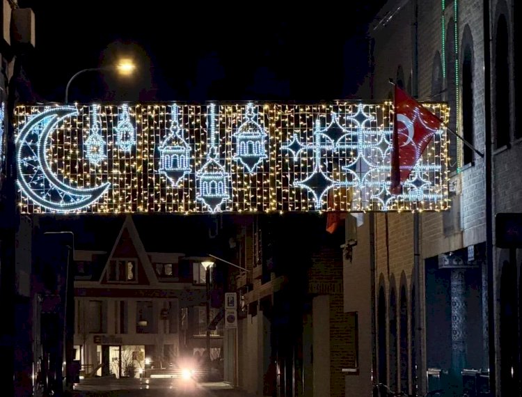 Belçika’da Zele’de Ramazan Işıkları Sokakları Aydınlatacak