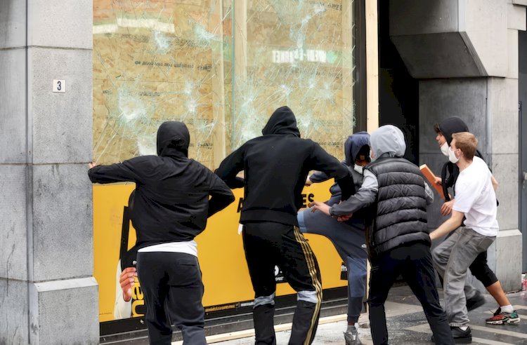 Belçika’da öğrenci protestolarında şiddet: 32 gözaltı
