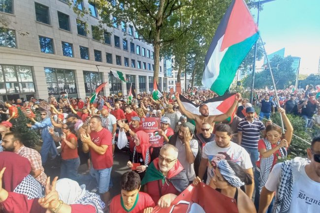 Brüksel'de binlerce kişi Gazze için sokaklara çıktı: "Ateşkes illüzyona son verilsin"