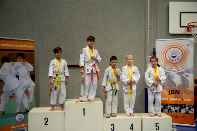 Minik judocu Abdülhakim Yağar Hollanda’da altın fırtınası estirdi: 4 ippon’la Markelo’yu fethetti