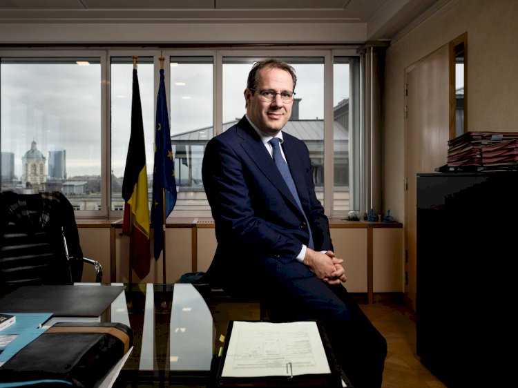 Belçika'da Çalışma Bakanı Clarinval'ın 'Yabancı Kökenli' açıklaması ayrımcılık tartışmasını alevlendirdi