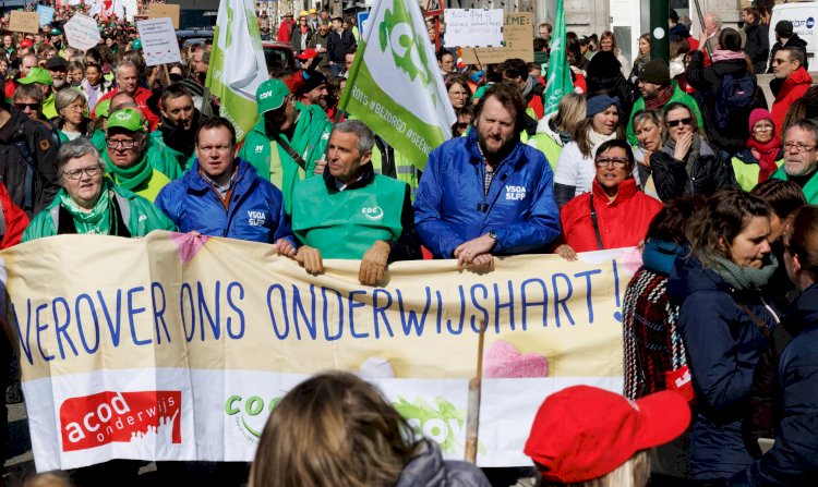 Valon Bölgesi'nde Fransızca konuşan öğretmenlerden grev kararı