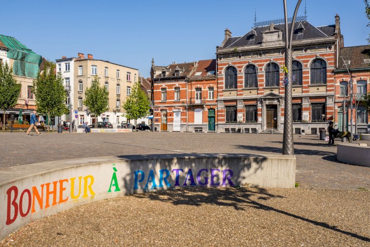 Brüksel’in Anderlecht ilçesinde sokağa çıkma yasağı genişliyor