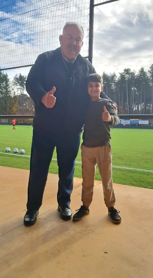 İki şampiyonun sıcacık buluşması: Grekoromen güreşçi Özdemir ile minik judocu Yağar arasında tatlı diyalog